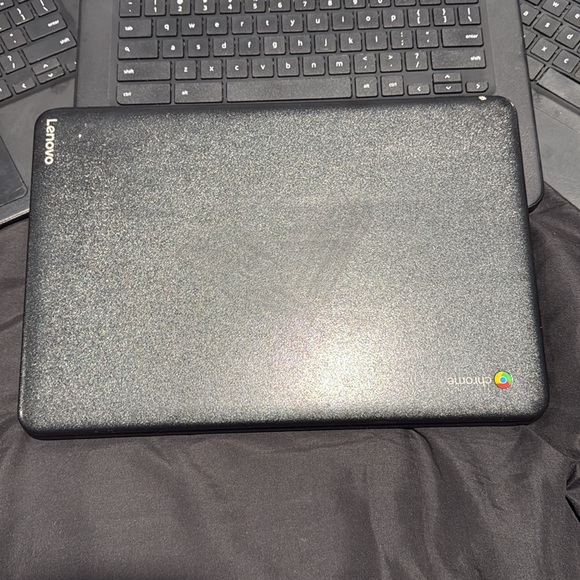 14 inch N42 Chromebook  laptop computer Refurbished like new! - Picture 2 of 10